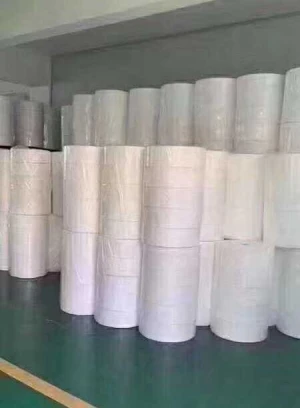 Üretici Suya Dayanıklı Polyester Spunbond Nonwoven Kumaş
